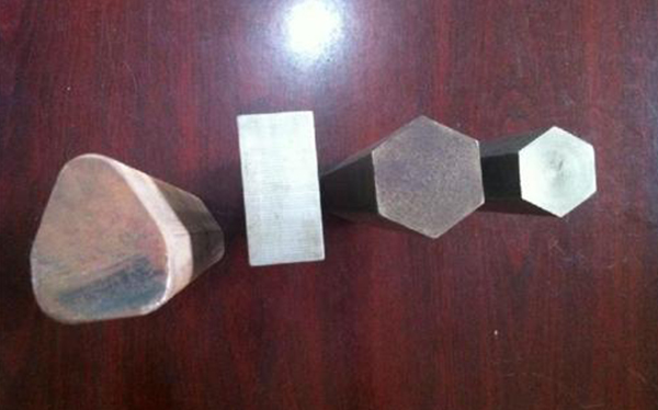 冷拔異型鋼在冷拔過(guò)程中要注意什么? 冷拔異型鋼在冷拔過(guò)程中要注意什么?